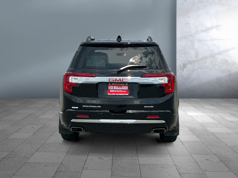 2021 GMC Acadia — detail view