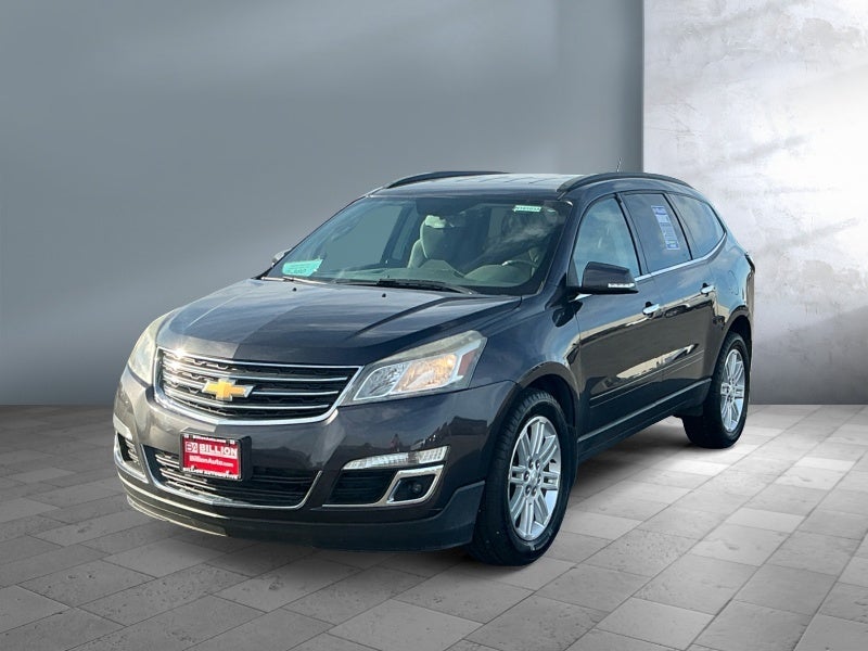 2014 Chevrolet Traverse LT in Tungsten Metallic — front three-quarter view