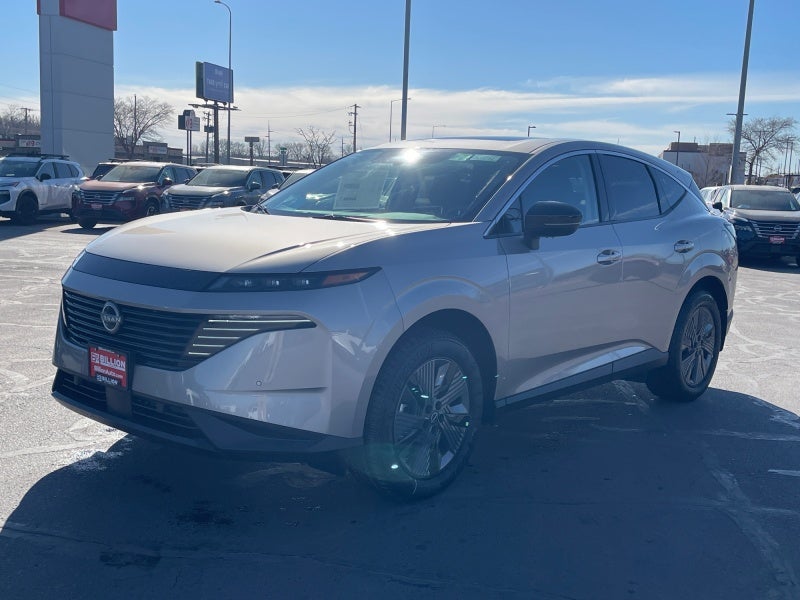 2026 Nissan Murano SL in Champagne Silver Metallic — front three-quarter view